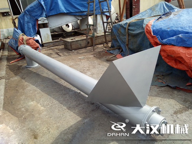 莫來(lái)砂生產(chǎn)線(xiàn)設(shè)備螺旋輸送機(jī)